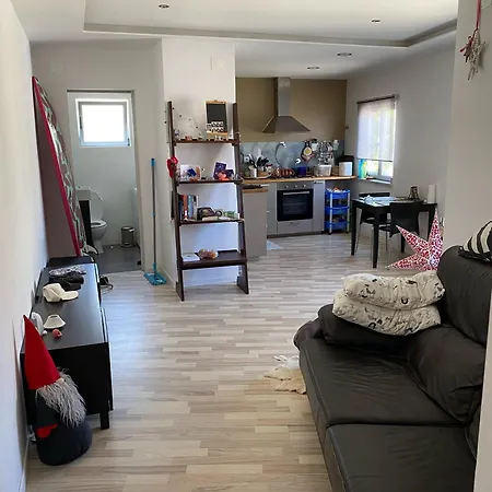Kika House Διαμέρισμα *